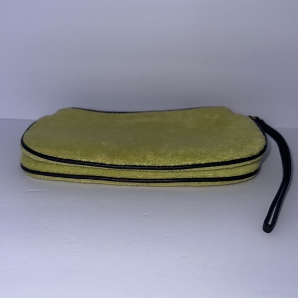 Vintage Juicy Couture wristlet w/large Juicy Charms Authentic & rare 💗💛❤️ - Picture 6 of 12